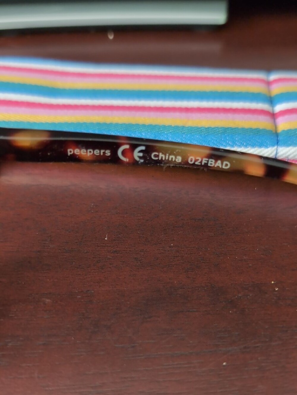 Peepers Pink Tortoiseshell Round Sunglasses, +1.50 Readers - Picture 3 of 4